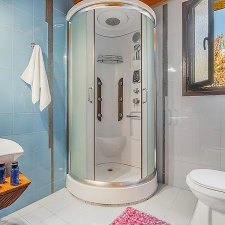 Villa Acqua With Private Pool *